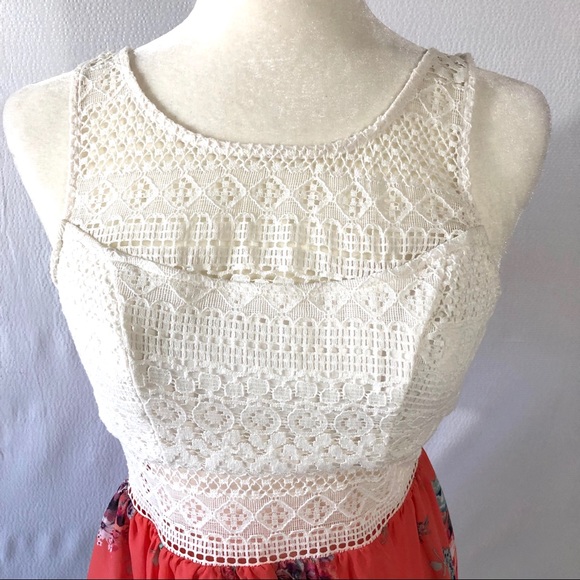 Trixxi Coral Print MiniDress With Crocheted Bodice - Picture 2 of 8